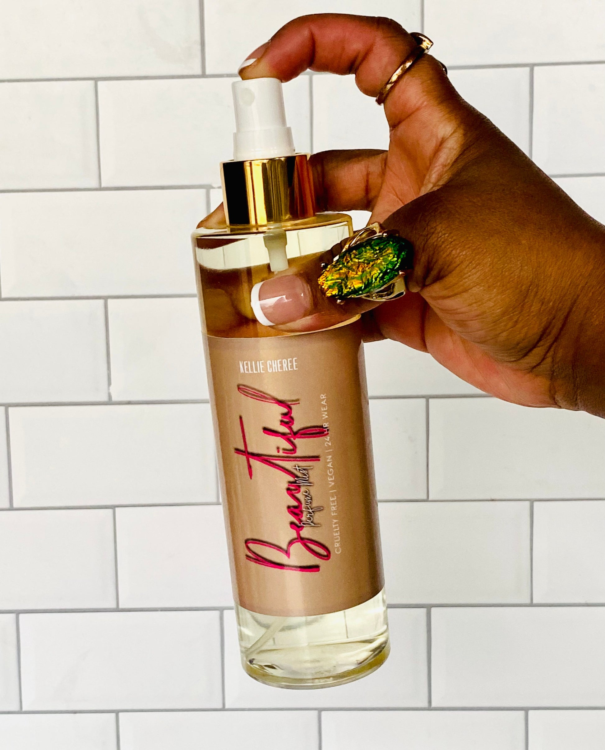 Beautiful Perfume Mist. image 2